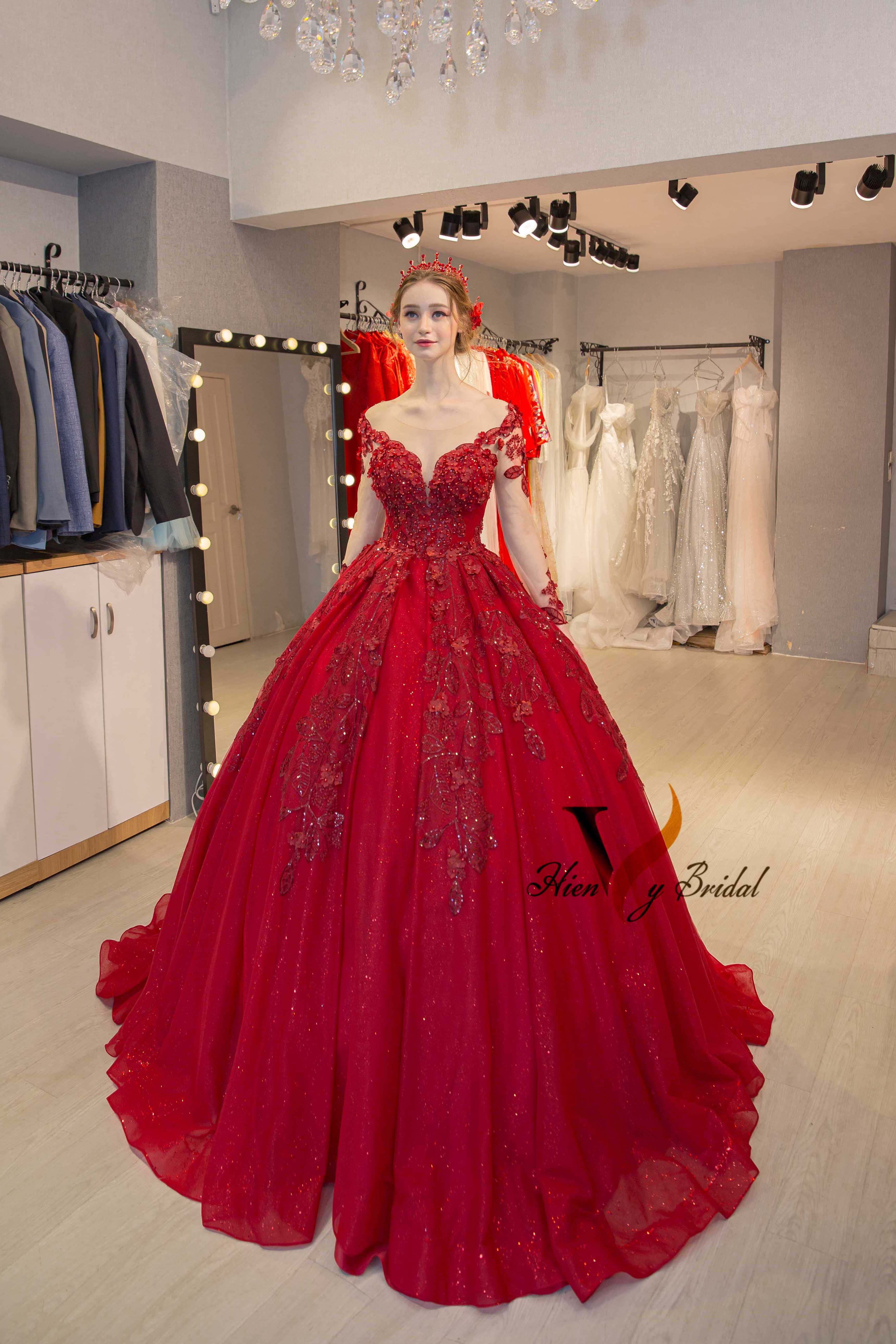 Mẫu mới] Váy đầm xòe dự tiệc cưới màu đỏ cổ cách điệu tay phồng duyên